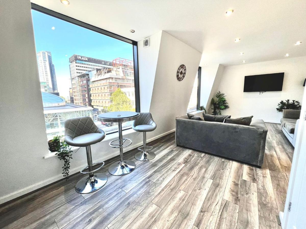 Short Stays Apartment *