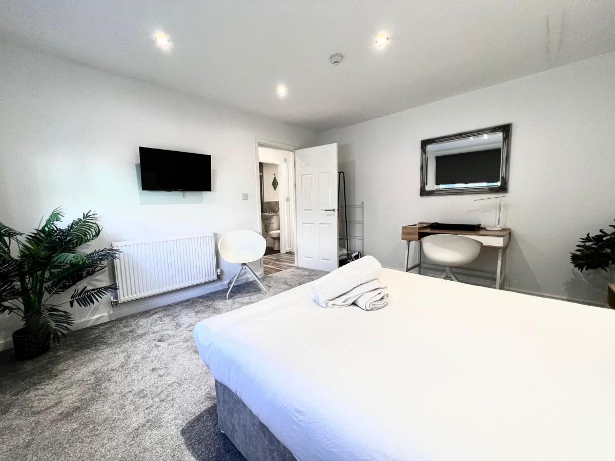 Short Stays Apartment *