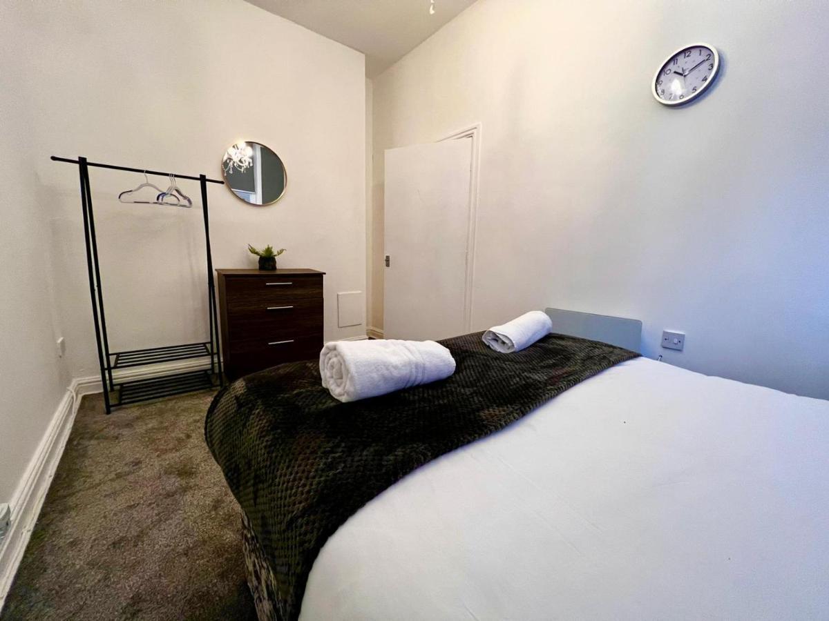 Short Stays * Liverpool