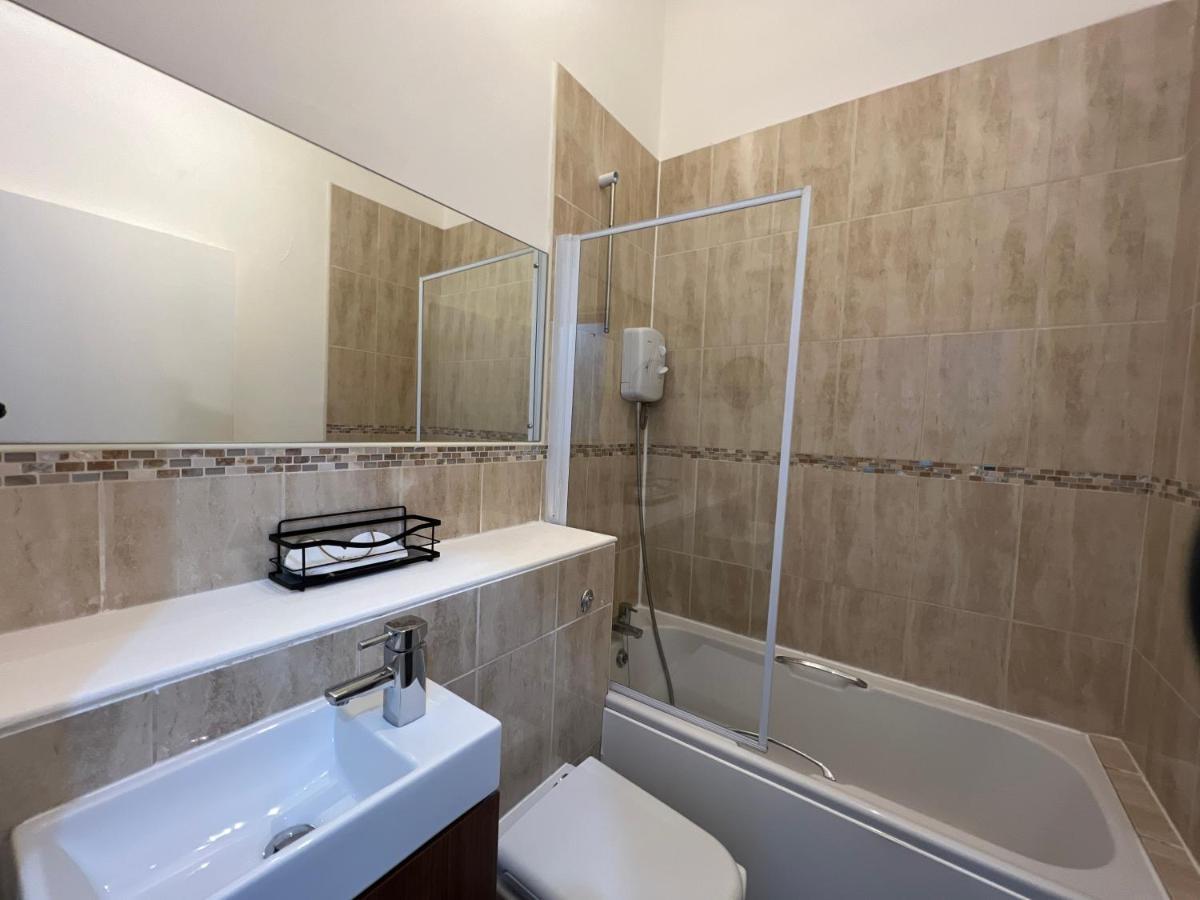 Short Stays * Liverpool
