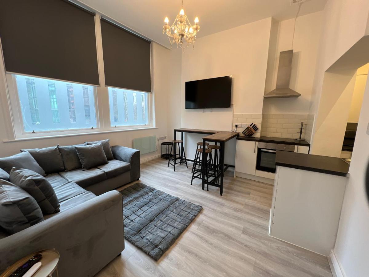 Short Stays * Liverpool